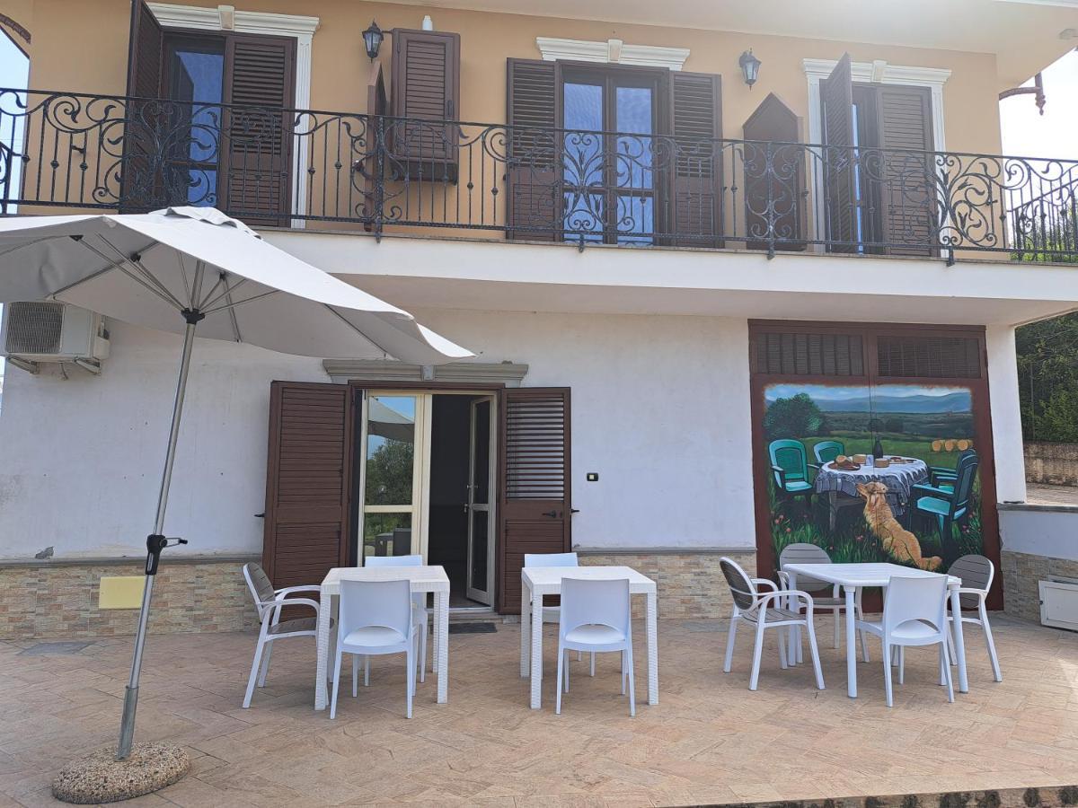 B&B Villa Mery Mileto Ngoại thất bức ảnh