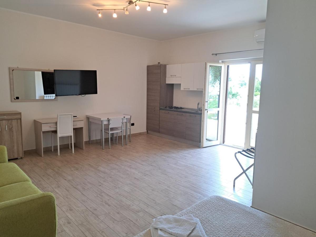 B&B Villa Mery Mileto Ngoại thất bức ảnh
