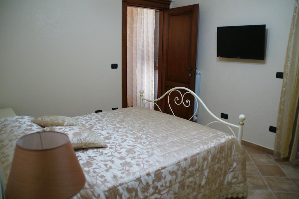 B&B Villa Mery Mileto Ngoại thất bức ảnh