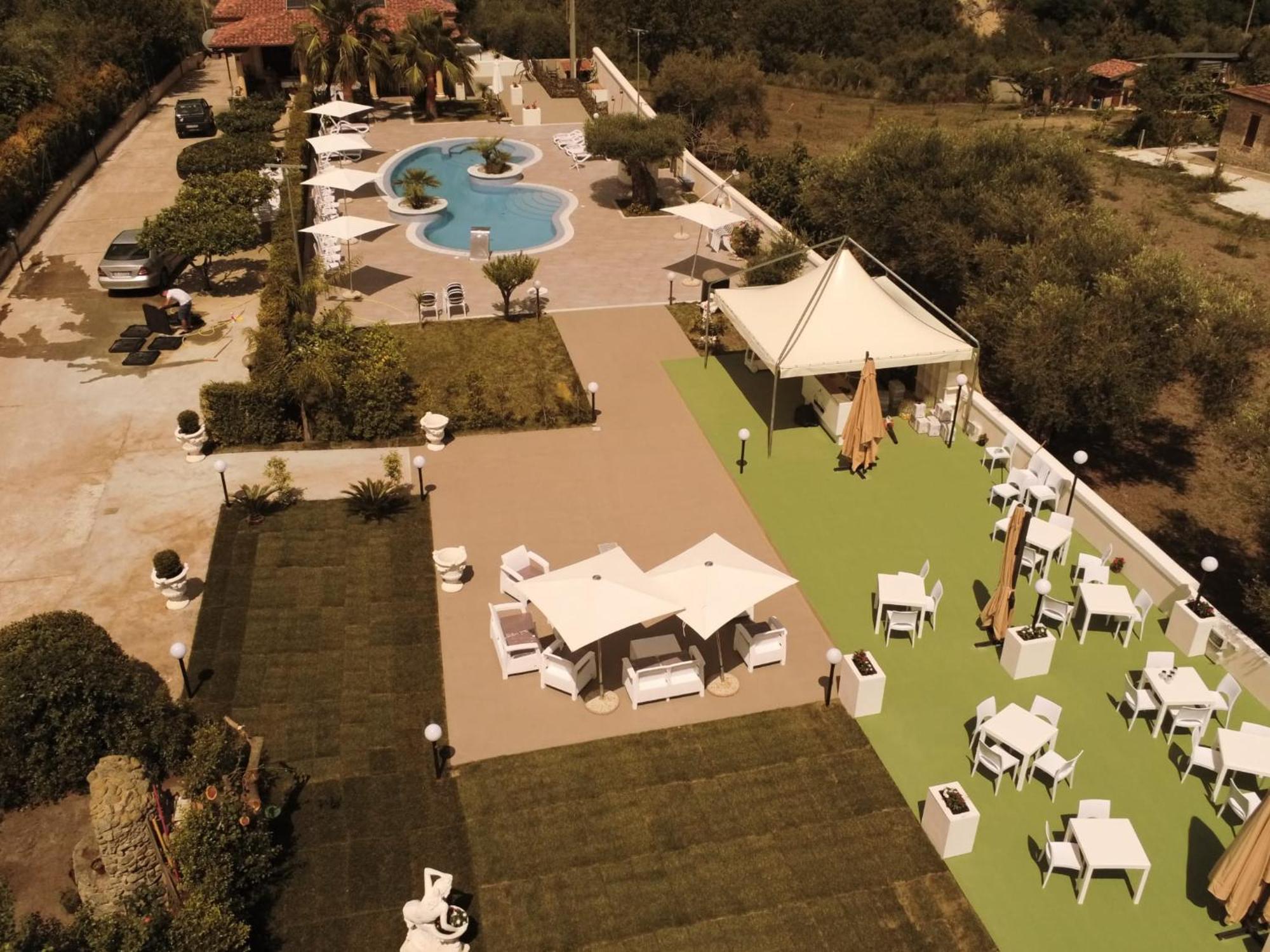 B&B Villa Mery Mileto Ngoại thất bức ảnh